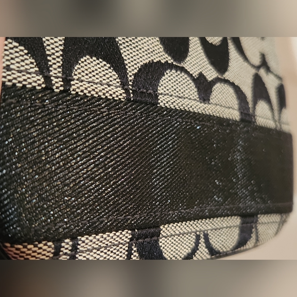 Coach Black And Silver Monogram Wristlet Wallet Leather Trim Sparkle Shimmer - Picture 10 of 11